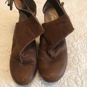 Free People Clogs